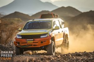 Through the desert, Copyright Dakar Press Team